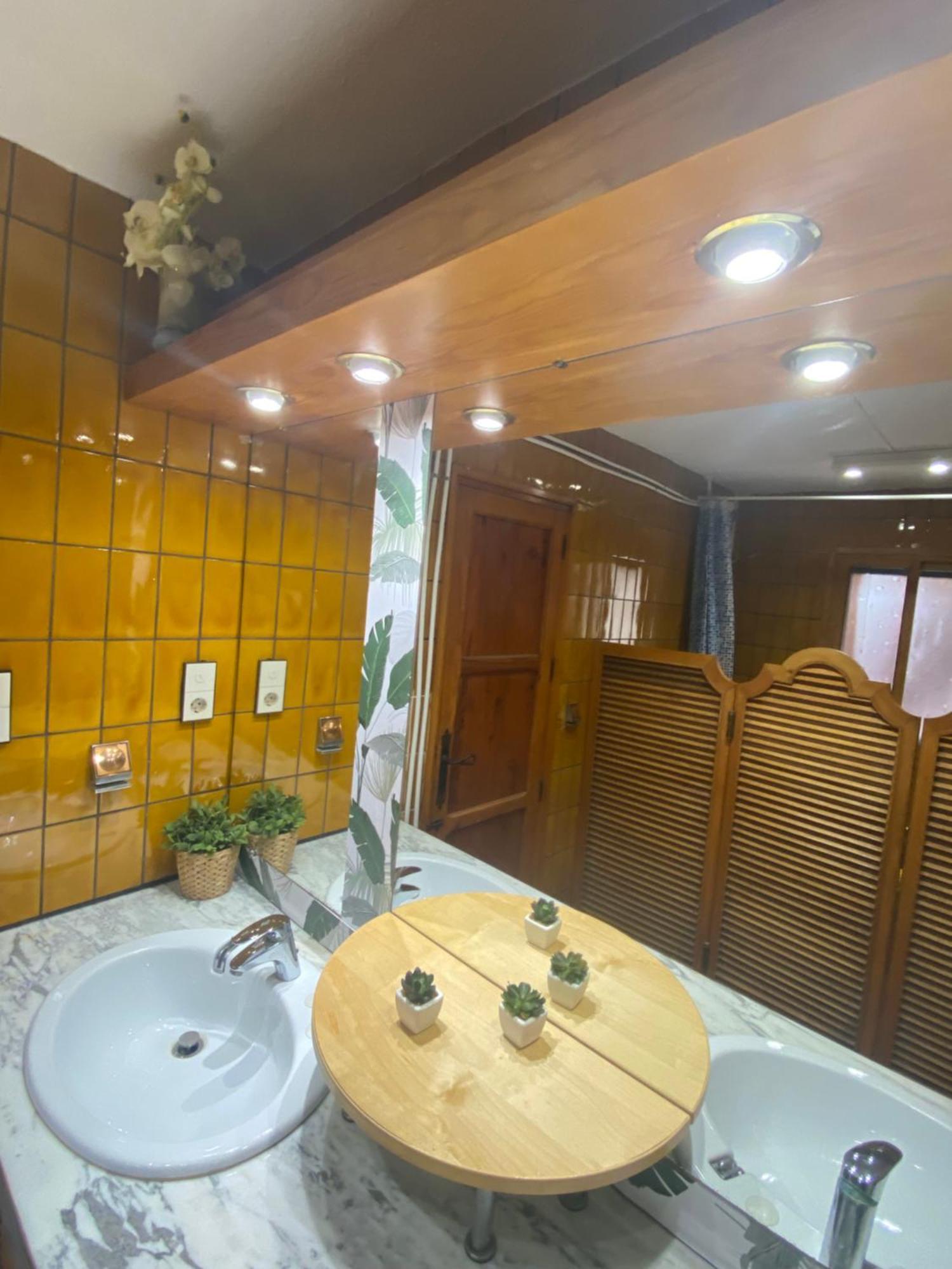 مبيت وإفطار إلتشه Pink Lemon House المظهر الخارجي الصورة